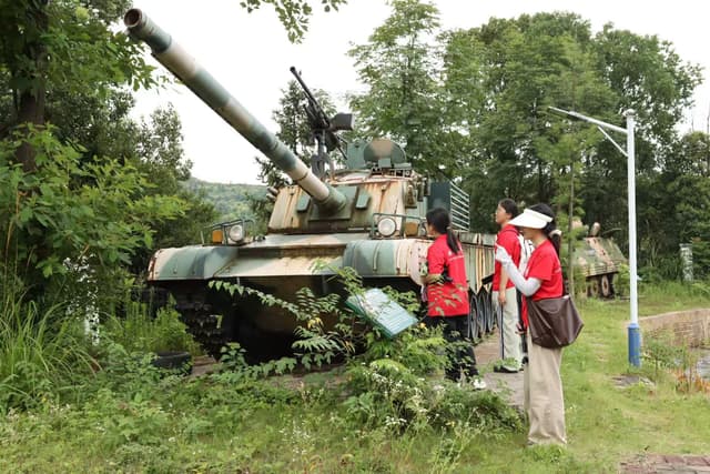 寻迹“秋收红”：湘大学子重走星火燎原路